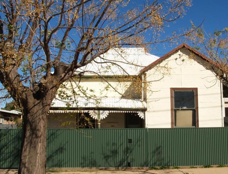 The Lodge Outback Motel Broken Hill Bagian luar foto