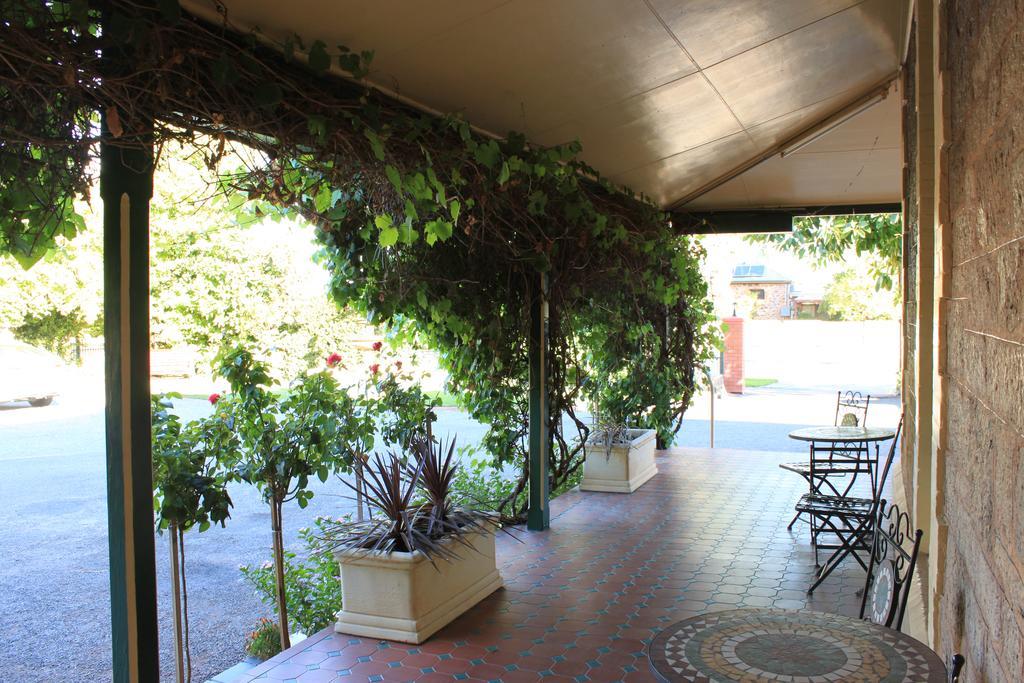 The Lodge Outback Motel Broken Hill Bagian luar foto