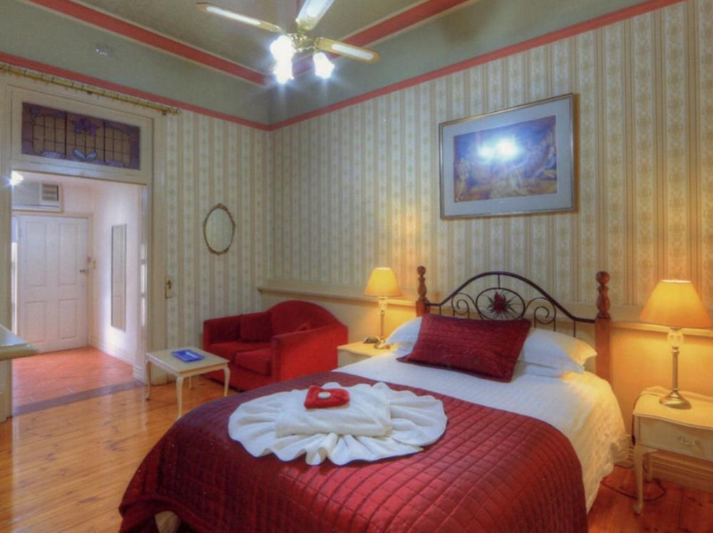 The Lodge Outback Motel Broken Hill Bagian luar foto
