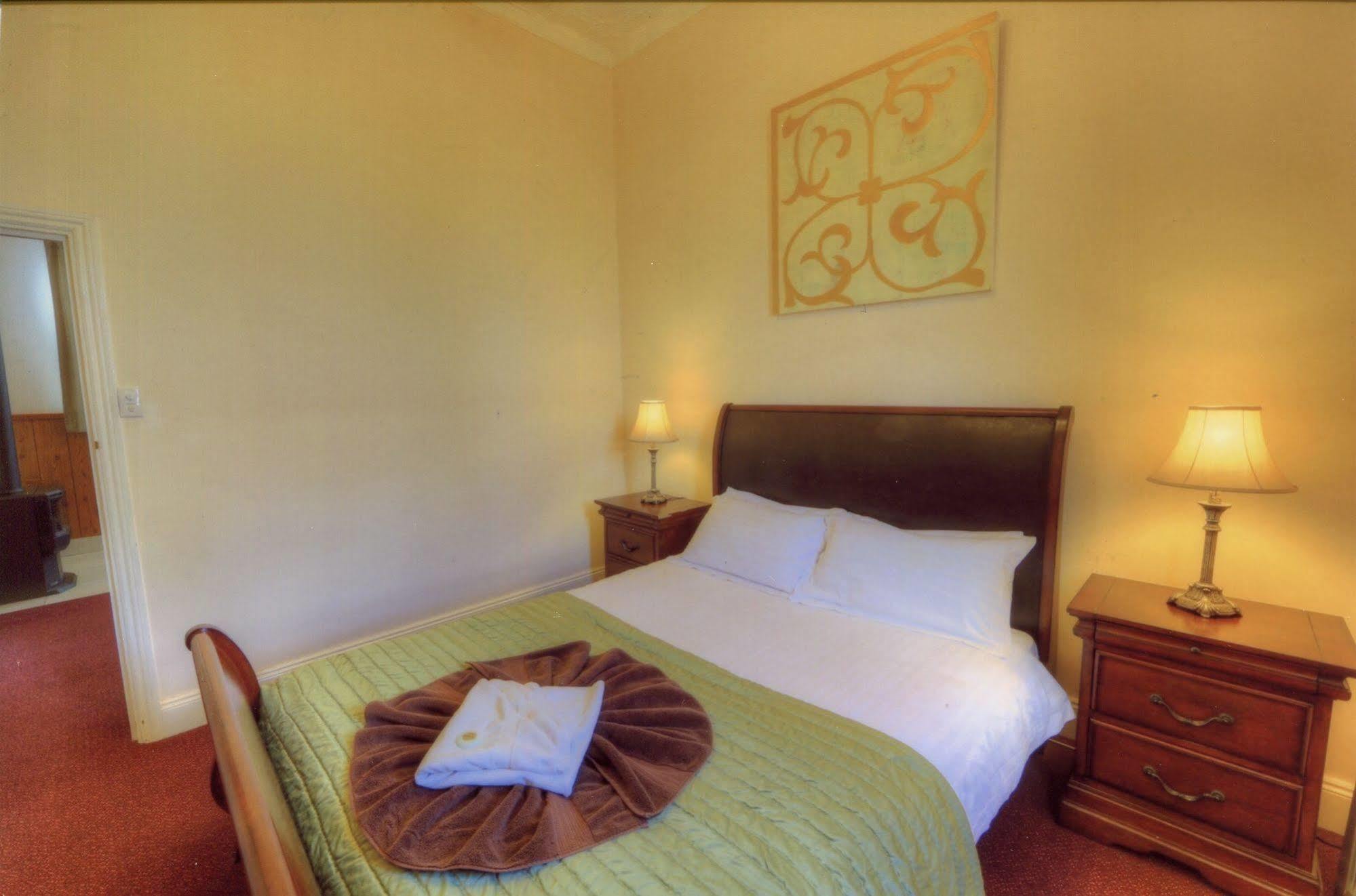 The Lodge Outback Motel Broken Hill Bagian luar foto