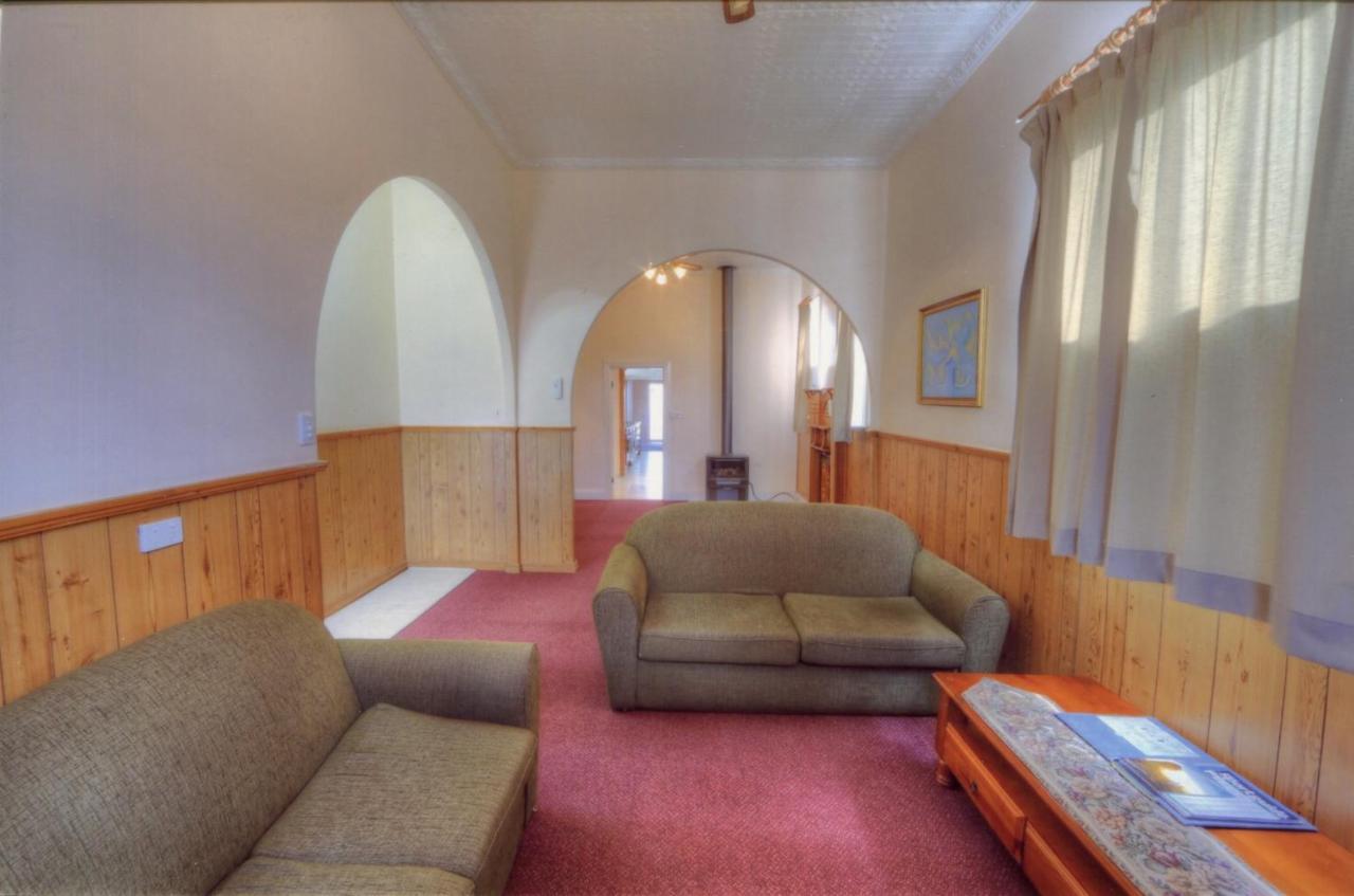 The Lodge Outback Motel Broken Hill Bagian luar foto